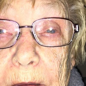 Meet your Posher, Connie